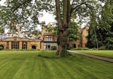 Beyond the Walls: Exploring Banbury’s Hidden Gems from Mercure Whately Hall Image